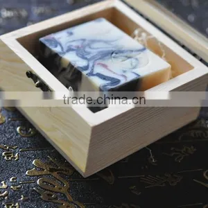 Wooden Soap Box With Clear Lid thumbnail-3