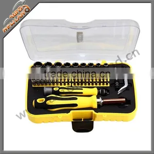 70 in 1 Professional Screwdriver Set Magnetic Screwdriver Kit Auto and Homeowner's Tool Kit for Phones, Cameras, Watches, Small thumbnail-1