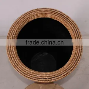 Round Planter thumbnail-3