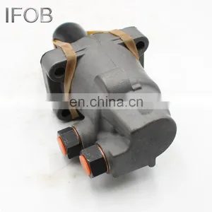 IFOB Wholesale Parts 47207-37070 Brake Master Cylinder for Dyna BU303 WU300 47207-37050 thumbnail-3