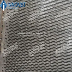 Stainless Steel Punching Hole Perforated Mesh Sheet thumbnail-1
