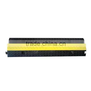 Lower Factoty Price 1000*245*45mm Soft Flexible 2 Channels Rubber Cable Protector Ramp thumbnail-2