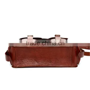 Hot Selling Classic Leather Bags Man Made in China thumbnail-5