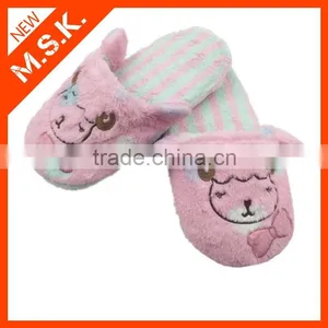Pink Fluffy Animal Home Slipper thumbnail-1