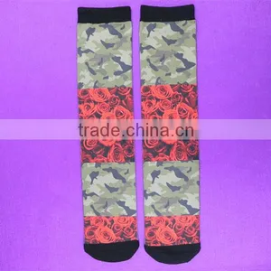 2015 Custom Made Newest Sublimation Printing Wholesale Socks thumbnail-1