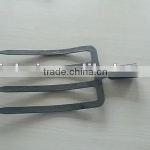 Good Quality Garden & Farming Fork F06S-1 thumbnail-1