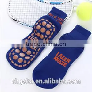 Kids Fashion Anti Slip Trampoline Socks/kids Neoprene Socks thumbnail-1