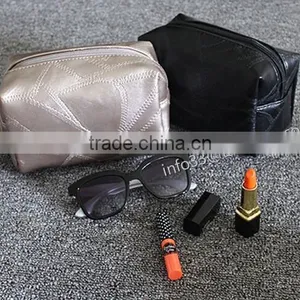 Fshion !!!Shenzhen Factory Custom Women's Cosmetic Bag Embroidery Pattern Bulk Cosmetic Bags thumbnail-3
