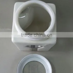 Plain White Ceramic Square Storage Jar With Spoon & Silicone Lid thumbnail-2