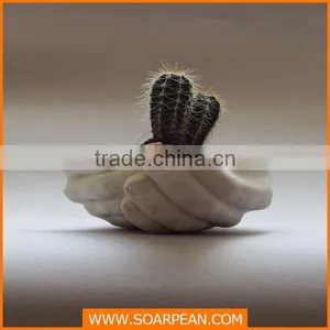 Creative Fiberglass Hand-shaped Vase for Decoration thumbnail-1