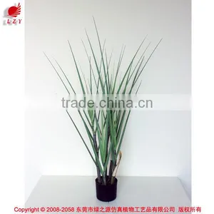 Hotsales Artificial Onion Grass for Christmas Decoration Artificial Yucca Plant Potted thumbnail-1