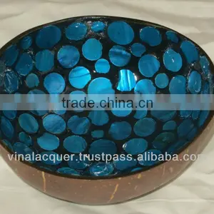 Coconut Seashell Bowl thumbnail-1