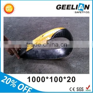 Black and Yellow Bump HFA thumbnail-3