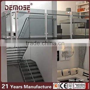 2016 Wholesale Tempered Glass Railing With Wood Handrail Interior Glass Railing Made in China thumbnail-1