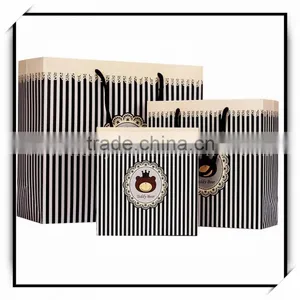 Custom White Kraft Paper Bag/ Paper Garment Bag thumbnail-2
