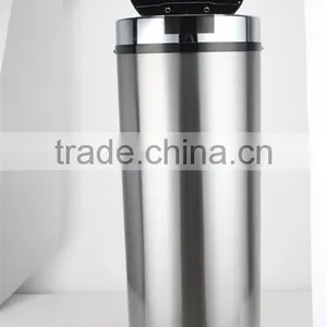 Automatic Stainless Steel Trash Bin/Pedal Bin/Pedal Trash Bin thumbnail-4