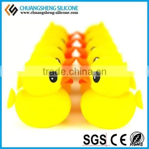 Wholesales Lovely Duck Shape Slicone Phone Holder thumbnail-1