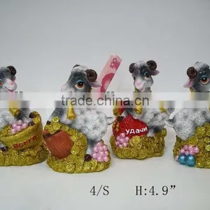 Resin Sheep for Russia New Year Ornaments thumbnail-1