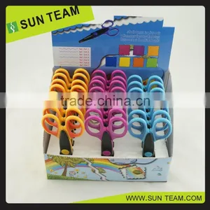 CS005 5-1/4" New Plastic Handle Paper Cutting Craft Scissors thumbnail-4