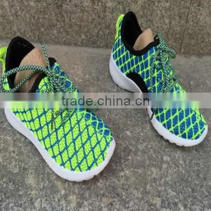 Stock Lot Fashion Mesh Flyknit Sports Running Shoes Woman Breathe Freely thumbnail-3
