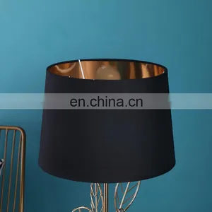 European Modern Design Creative Leaf Shape Iron Material Luxury Gold Table Lamps for Hotel Home Decor thumbnail-2