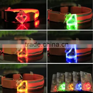 Wholesale Mixed Batch Export Best Selling Third-generation Led Light Flash Pendant thumbnail-3