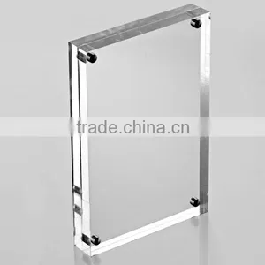 Customized Luxury Clear Acrylic Magnetic Photo Frame for Different Commemoration Day thumbnail-3