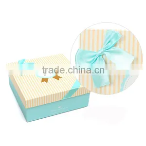 Luxury Wedding Invitation Gift Card Box Wholesale thumbnail-6