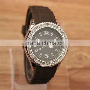 Fashion Diamond Watches thumbnail-4