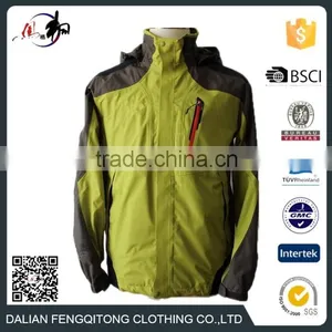 Man's Outdoor Jacket Waterproof and Breathable Coat thumbnail-1