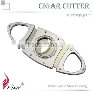 Special Oval Shaped Cigar Cutters thumbnail-1