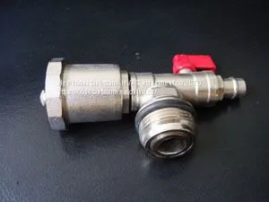 Automatic Brass Exhaust Valve at End of Manifold thumbnail-2