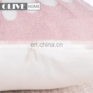 2018 High Quality Crocheted Sofa Embroidery Flower Design Pink Cushion With Invisible Zipper thumbnail-4
