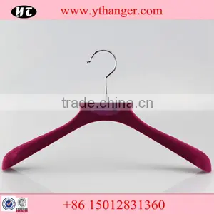 Hot Red Plastic Hanger Velvet Coat Hanger Supplier's Choice thumbnail-3