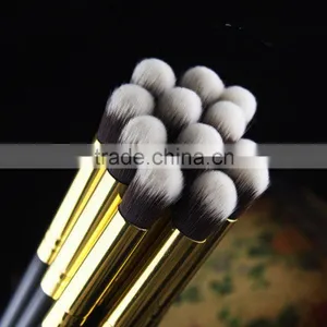 High Quality Premium Makeup Brushes thumbnail-1
