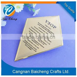 Antique Botton Round Badge as the Souvenir and Home Decoration for Sale With Top Quality and Lovely Look thumbnail-4