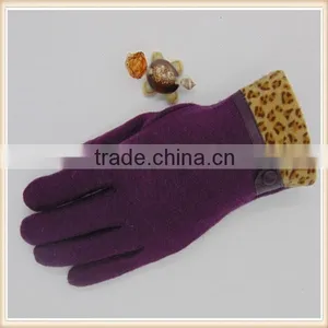China Woolen Glove Manufacturer Pink Magic Glove thumbnail-6