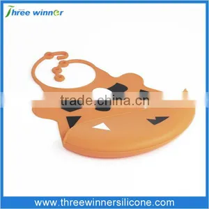 Custom Silicone Rubber Baby Bib Wholesale thumbnail-3