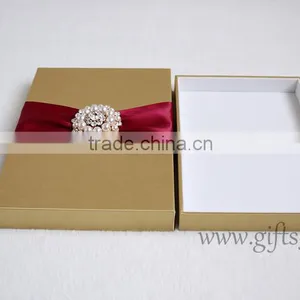 Elegant Wedding Invitations Box thumbnail-6