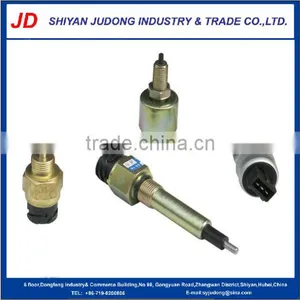 Dongfeng ISLe Engine Spare Parts Vehicle Usage Speed Sensor Plug thumbnail-2