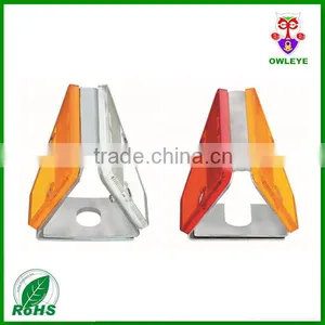 High Visibility Guardrail Reflector in Guangzhou / Trapezoid Delineator thumbnail-3