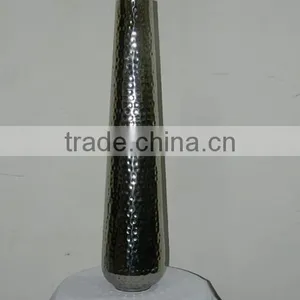 Iron Hammered Flower Vase thumbnail-1