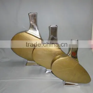 Aluminum Flower Vase thumbnail-1