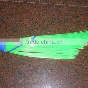 Garden Broom thumbnail-1