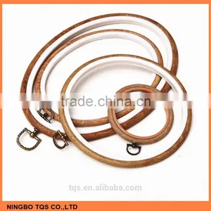 Wholesale Cross Stitch Accessory ABS Wooden Pattern Embroidery Hoops thumbnail-1
