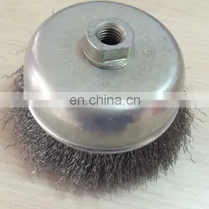 Crimped Wire Cup Brush thumbnail-1