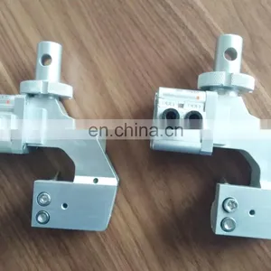 Pneumatic Grips / Pneumatic Fixture With Pneumatic Pump thumbnail-4