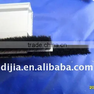 Superior Soundproof Weather Strip Brush for Door/window/metal Profile thumbnail-1