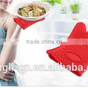 Heat Resistant Silicone Oven Gloves With Fingers thumbnail-3