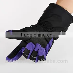 7.4V Lithium Battery Operated Rechargeable/insulated Custom Sports/ski Heated Gloves thumbnail-4